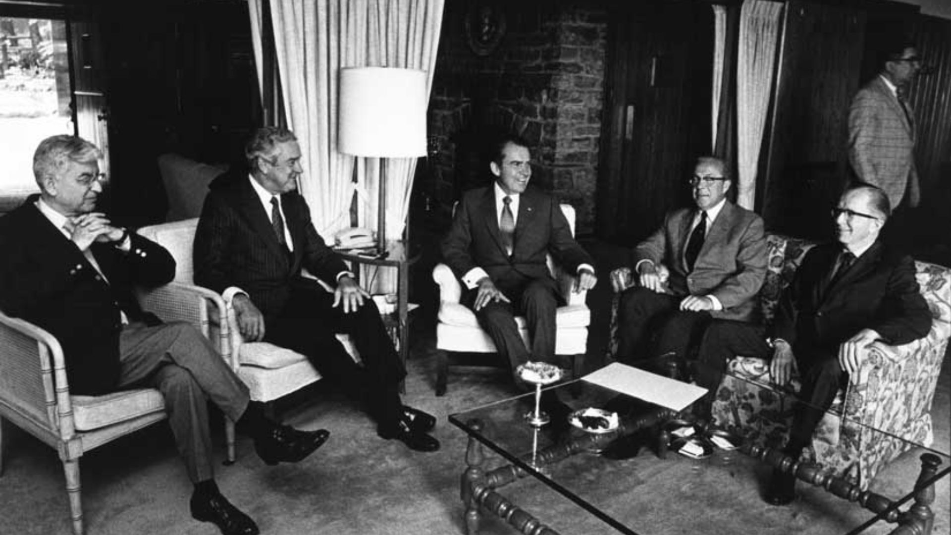 Nixon Ends Convertibility of U.S. Dollars to Gold 
