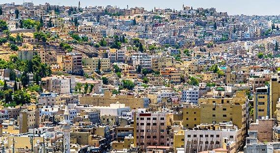 العاصمة الأردنية عمان (الصورة: Leonid Andronov / Alamy Stock) 