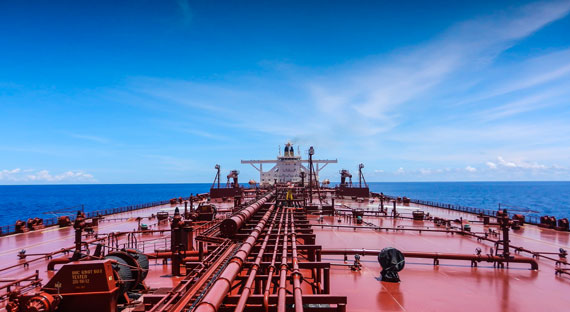An oil tanker sails in the waters of Indian ocean (iStock/Charalambos Andronos)