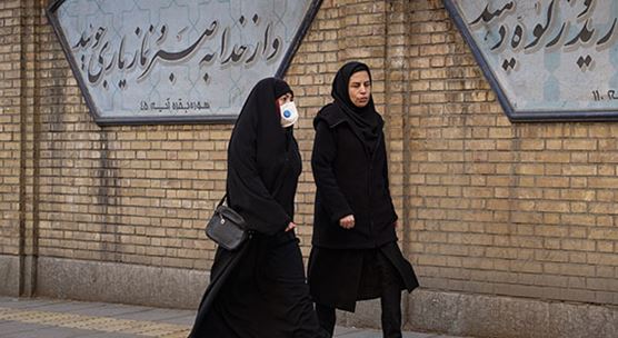 Two women enjoy a stroll in Tehran, Iran. COVID-19 has exacerbated fiscal challenges in the Middle East and Central Asia. (photo: FarzadFrames iStock by Getty)
