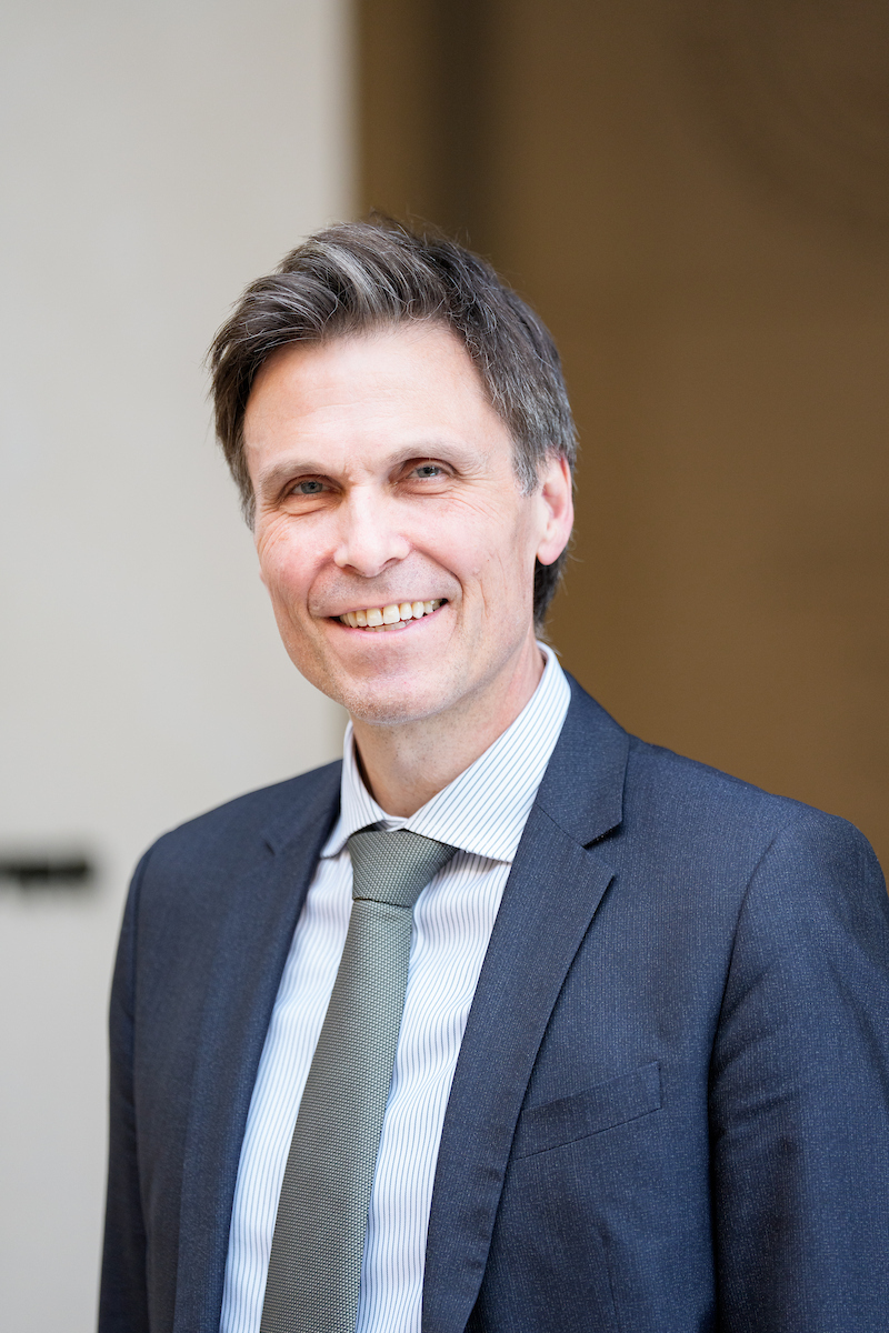 Mr. Christian Mumssen