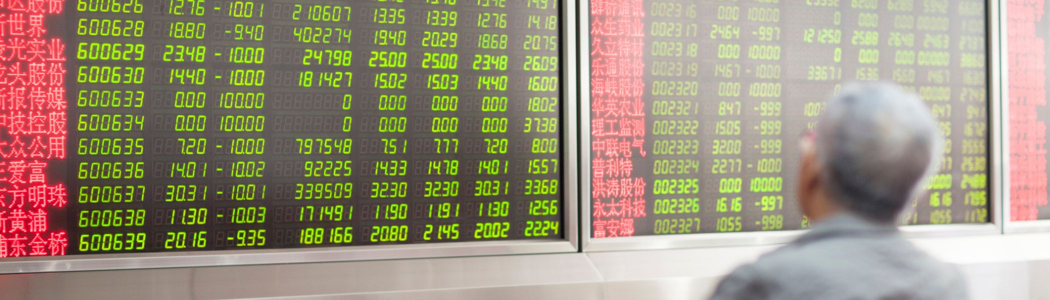 Persistent Fall in Private Borrowing Brings Global Debt Down