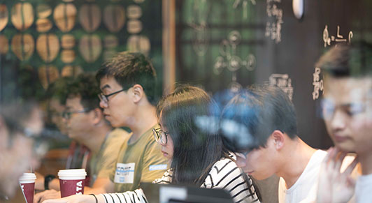 Para reducir la desigualdad, es necesario dar empleo a los jóvenes