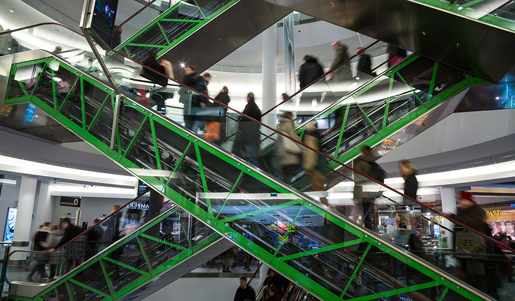 Central Bank Credibility Pays Off in Times of Stress