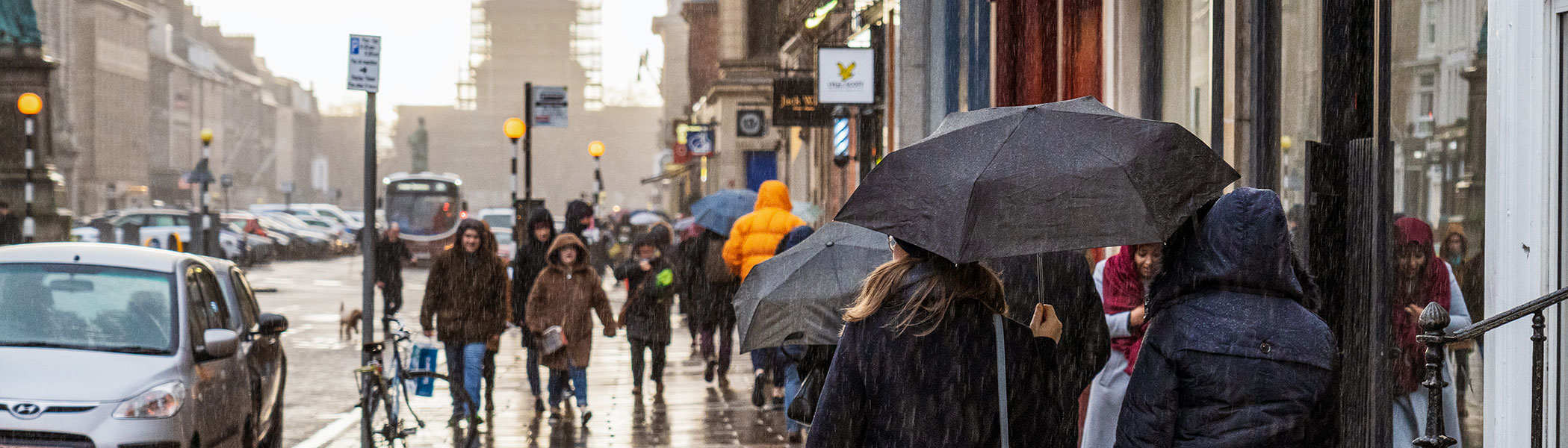 النمو الاقتصادي العالمي يتباطأ في ظل آفاق قاتمة وأكثر ضبابية