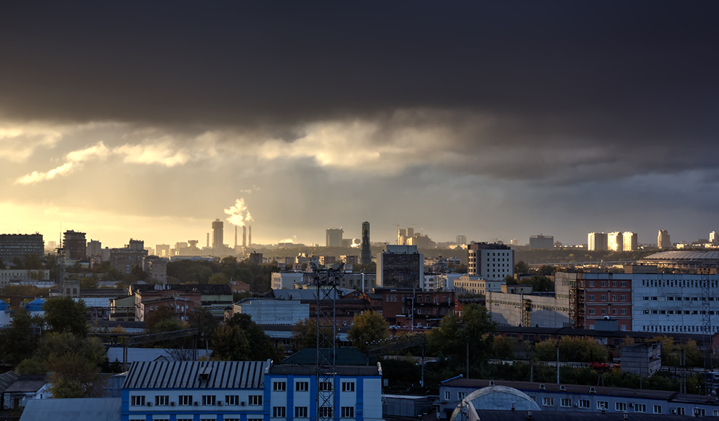 Risky Business: Reading Credit Flows for Crisis Signals