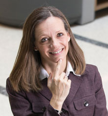 Timothy Geithner, Zeki Akhtar Aziz, Andrew Metrick, and Agustin Carstens on the Yale University campus.