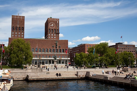 Radhus in Oslo, capital of Norway. (Photo: Kim Kaminski/Alamy Stock photo)