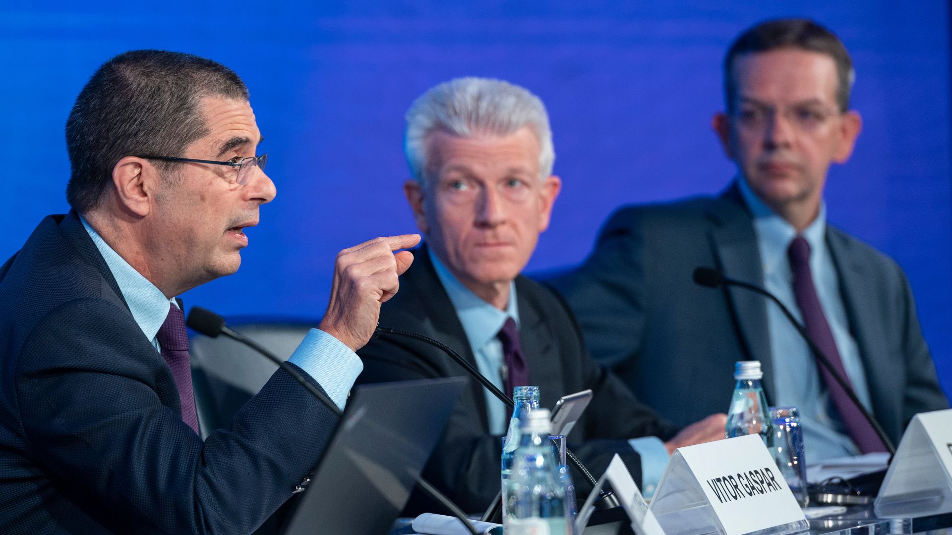 Gaspar Fiscal Monitor AM2022