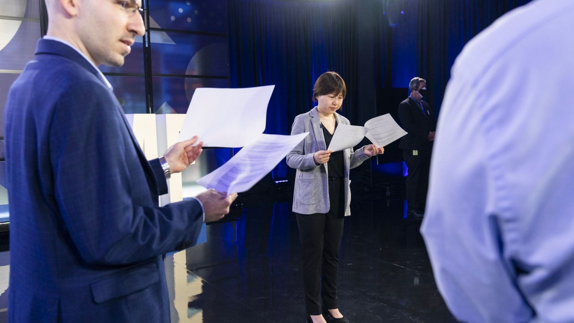 Analytical Corner behind the scenes