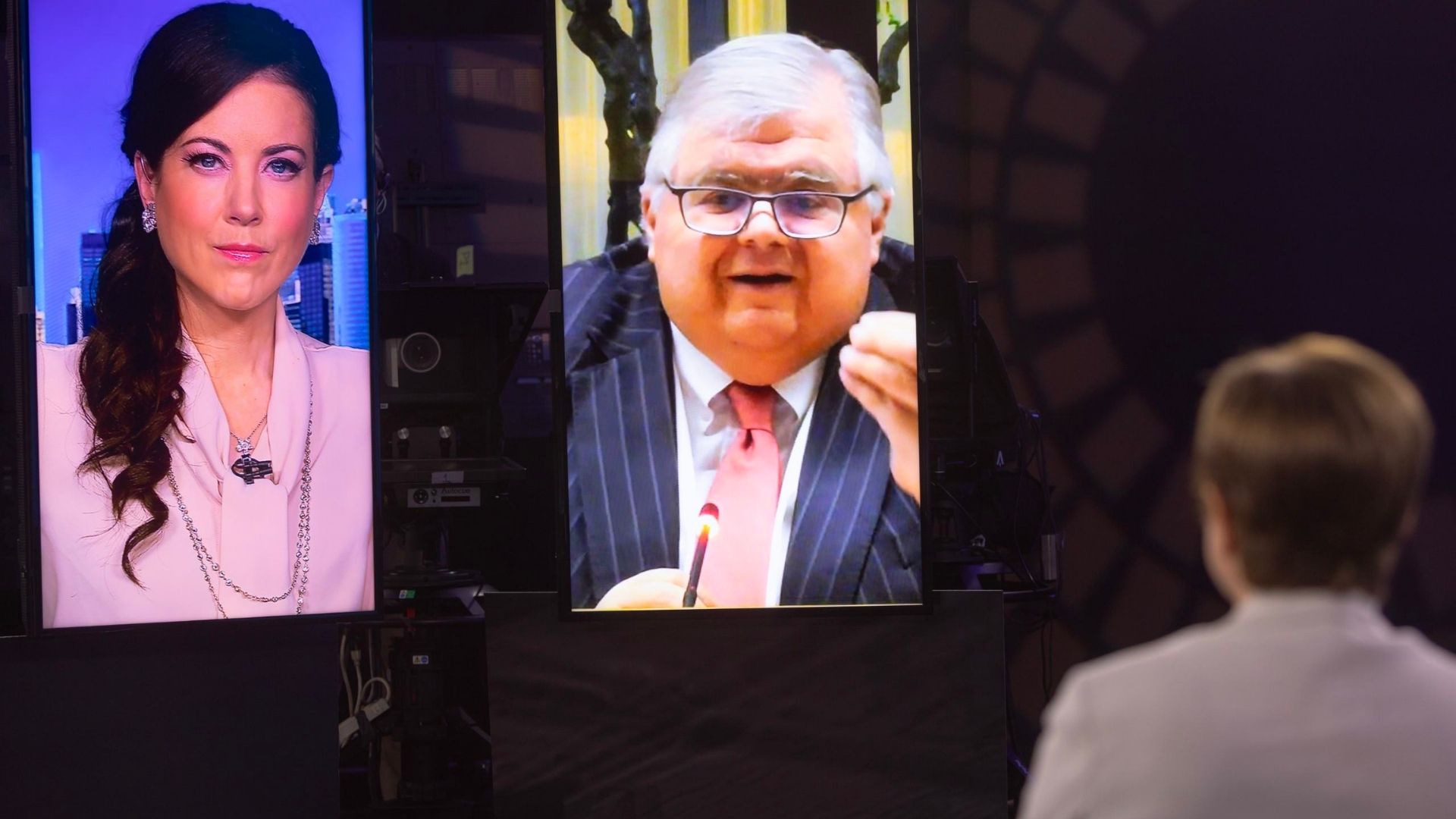 Panel discussion between Carstens and Georgieva