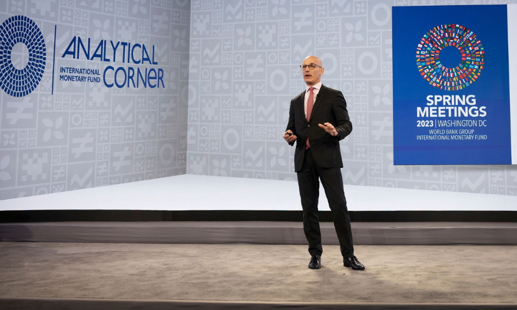 Analytical corner digital divide | IMF Spring Meetings 2023