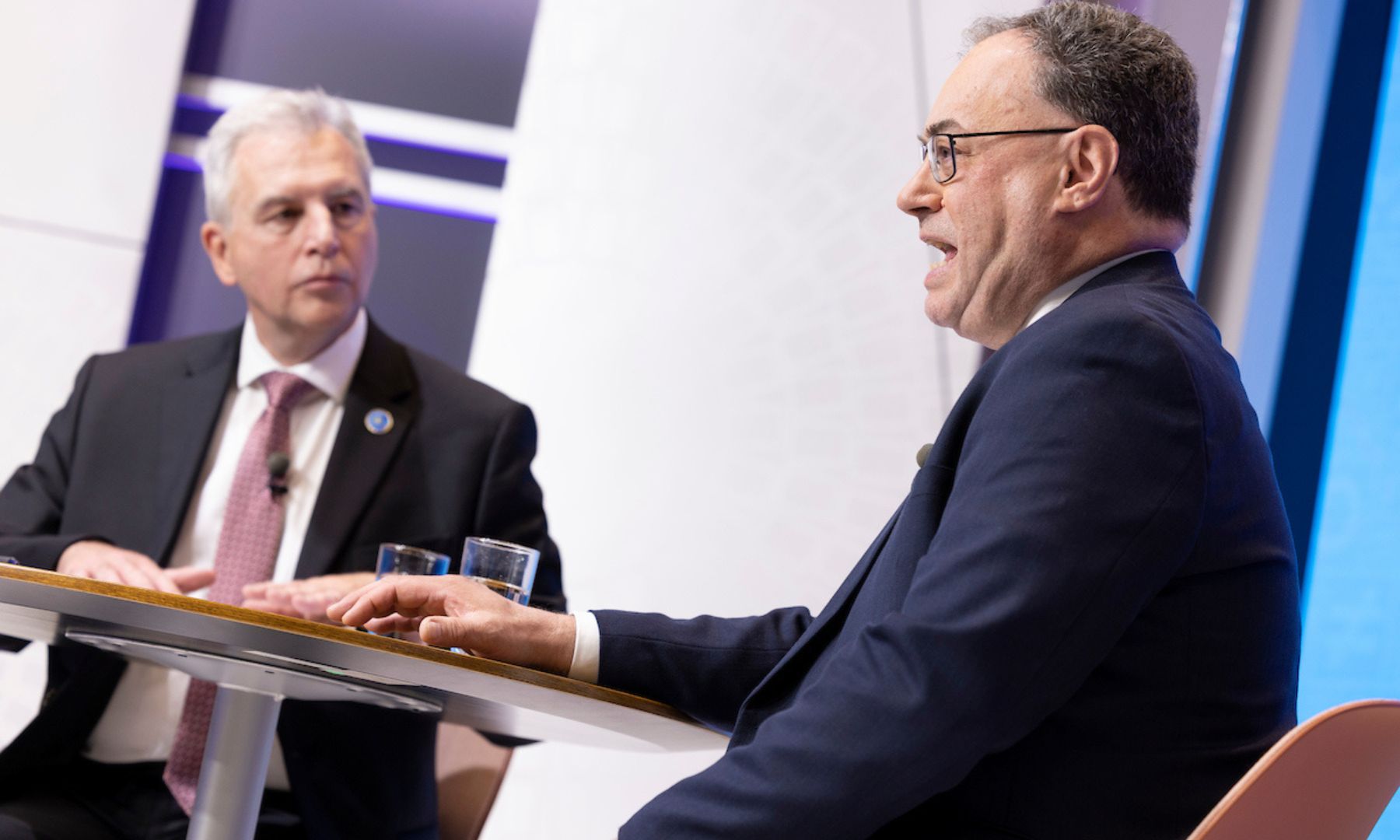 Governor talks Alfred Kammer UK