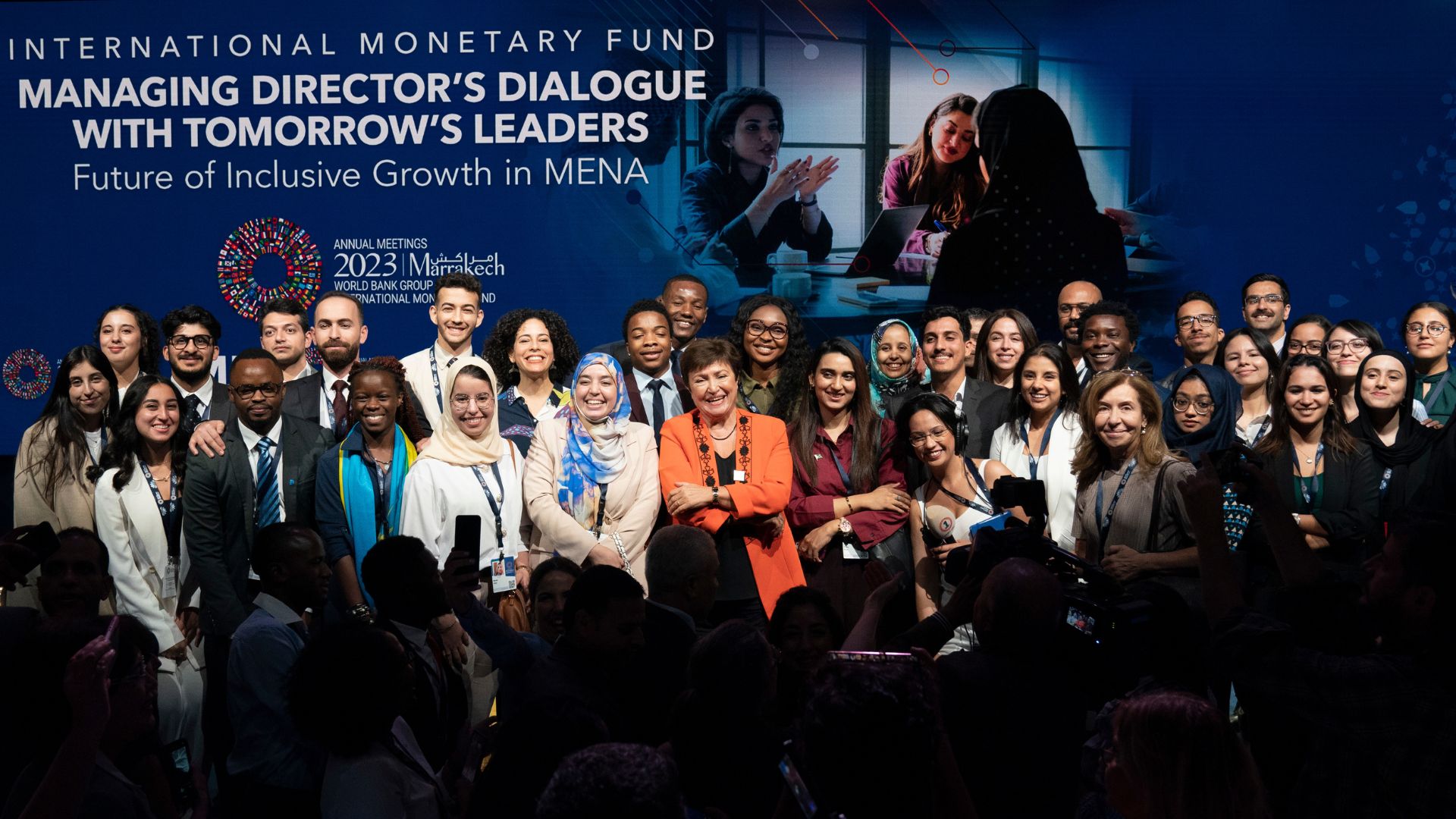  MD's Dialogue with Tomorrow's Leaders