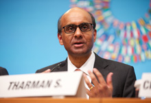 M.Shanmugaratnam du CMFI : l’accroissement rapide de l’endettement des entreprises est un autre risque  que nous devons surveiller de très près. (photo: IMF) 