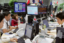 Is Japan's Yen Set to Rise? 