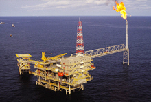 Ghana Aims for Firmer Fiscal Discipline Before Oil Flows 