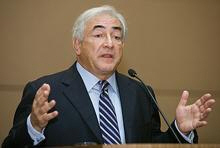 IMF Head Urges Global Action to Counter Slowdown