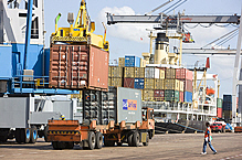 IMF Presses Donors to Maintain Aid Flows Amid Crisis 