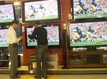 IMF Predicts Slower World Growth Amid Serious Market Crisis