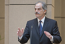 IMF's Lipsky Sees Tentative Signs Of Crisis Turnabout 