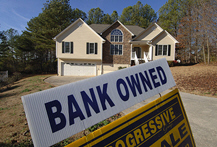 Need to Fix Banking Sector for Stimulus to Work, IMF Chief Says 