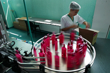 Rapid Spread of Crisis Reflects Close Global Economic Ties 