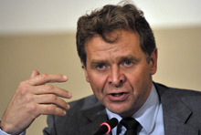 Greek Economy at a Crossroads 