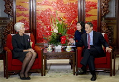 Asia Propels Recovery But Vulnerable to Euro Crisis