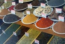 Food prices have been high and volatile in the last decade, hurting the poor and food importing countries (photo: Michael Blackburn/iStockphoto) 