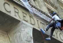 Construction worker in Paris: IMF will look in the coming months at how fiscal policy, long-term growth, and employment interact (photo: Mal Langsdon/Reuters/Newscom) 