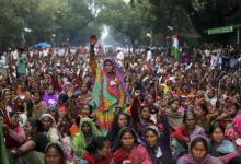 Further reforms to India’s complex system of  labor laws can help boost the low female labor force participation rate (photo: Altaf Qadri/AP/Corbis) 
