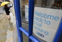 A bank in London: global banks are lending less across borders, which is good for financial stability (photo: Reuters/Toby Melville) 