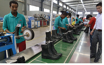 《金融与发展》 2015年12月号