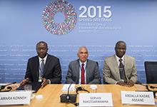 Les Ministres Konneh, Rokotoarimanana et Assane lors d&rsquo;une conf&eacute;rence de presse &agrave; l&rsquo;occasion des R&eacute;unions de printemps du FMI et de la Banque mondiale, &agrave; Washington (Photo : IMF) 