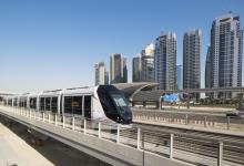 R&eacute;seau de tramway flambant neuf dans le quartier de la Marina &agrave; Duba&iuml; (UEA). Les r&eacute;formes visant &agrave; am&eacute;liorer les infrastructures et d&eacute;velopper le capital physique peuvent doper la croissance &eacute;conomique &agrave; long terme (photo: Iain Masterton/incamerastock/Corbis) 