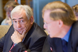 Dominique Strauss-Kahn (left) and Robert Zoellick