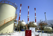 Iran to Cut Oil Subsidies in Energy Reform 
