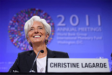 Lagarde Urges Strong Leadership to Put World on Firmer Footing