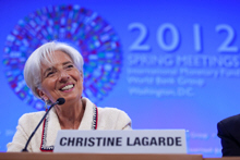 Global Economy's 'Timid' Recovery Faces High Risks—Lagarde 
